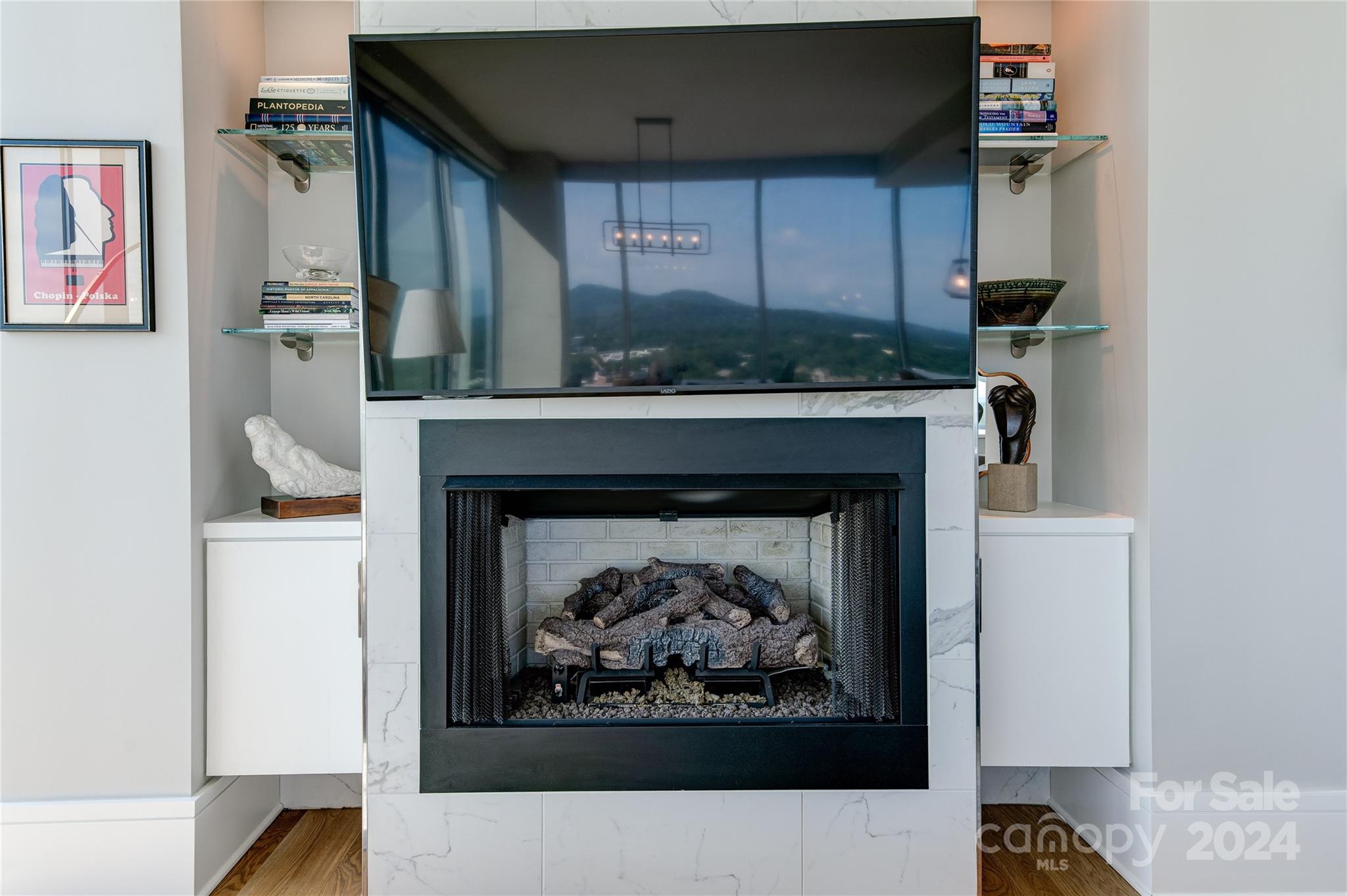 Asheville Arras Residence - Residential