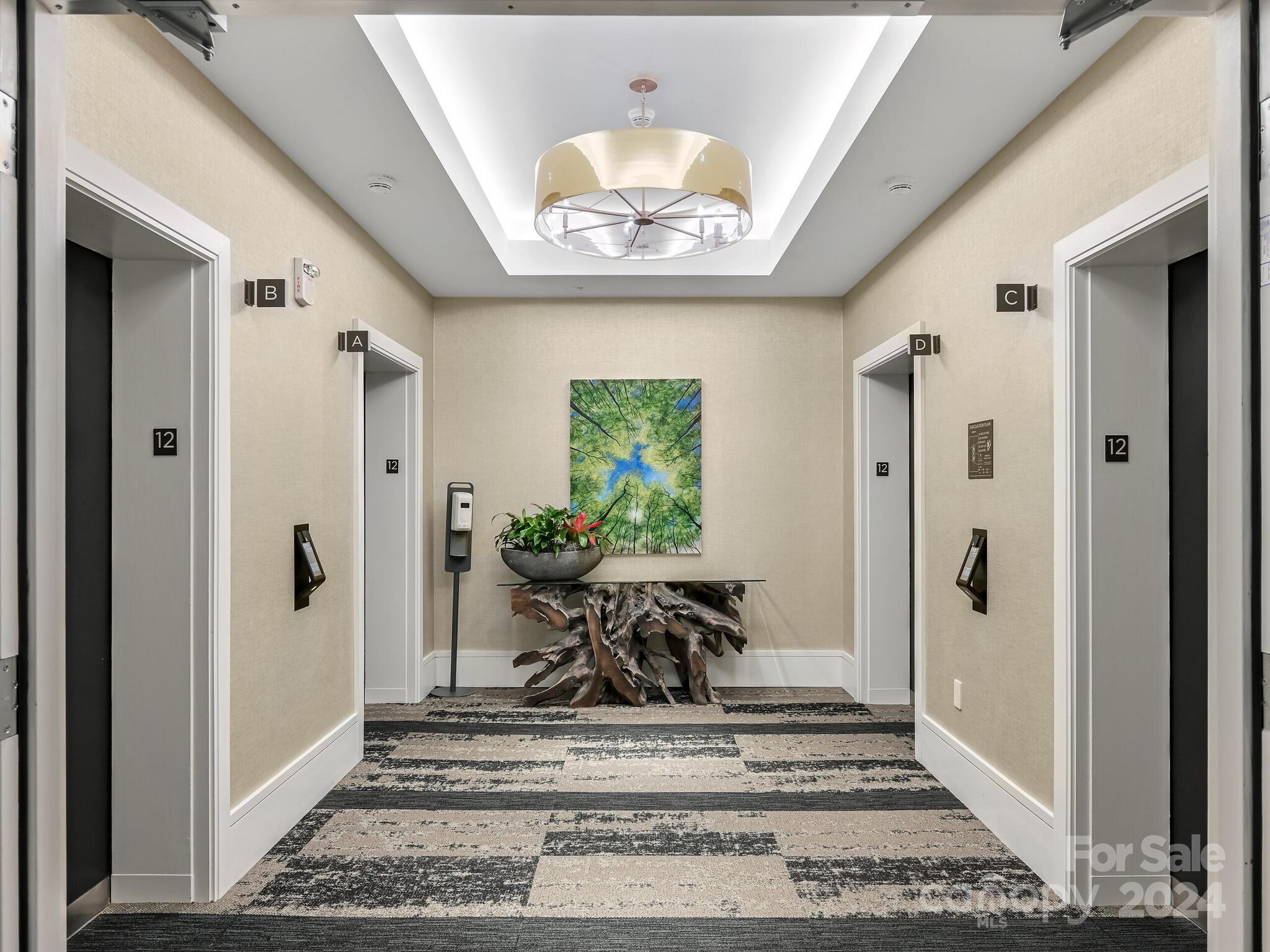 Asheville Arras Residence - Residential