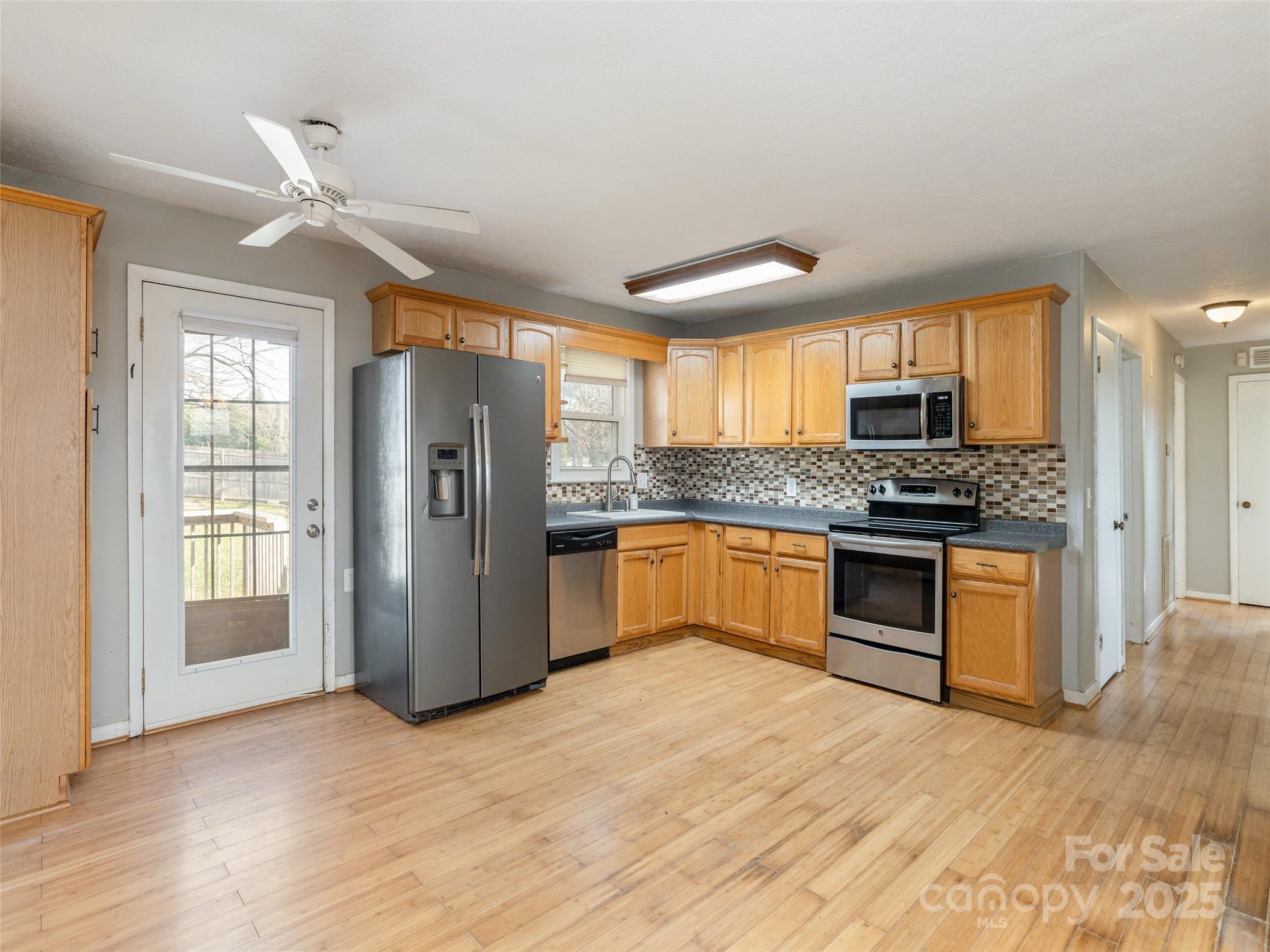 5057 Howard Gap Road