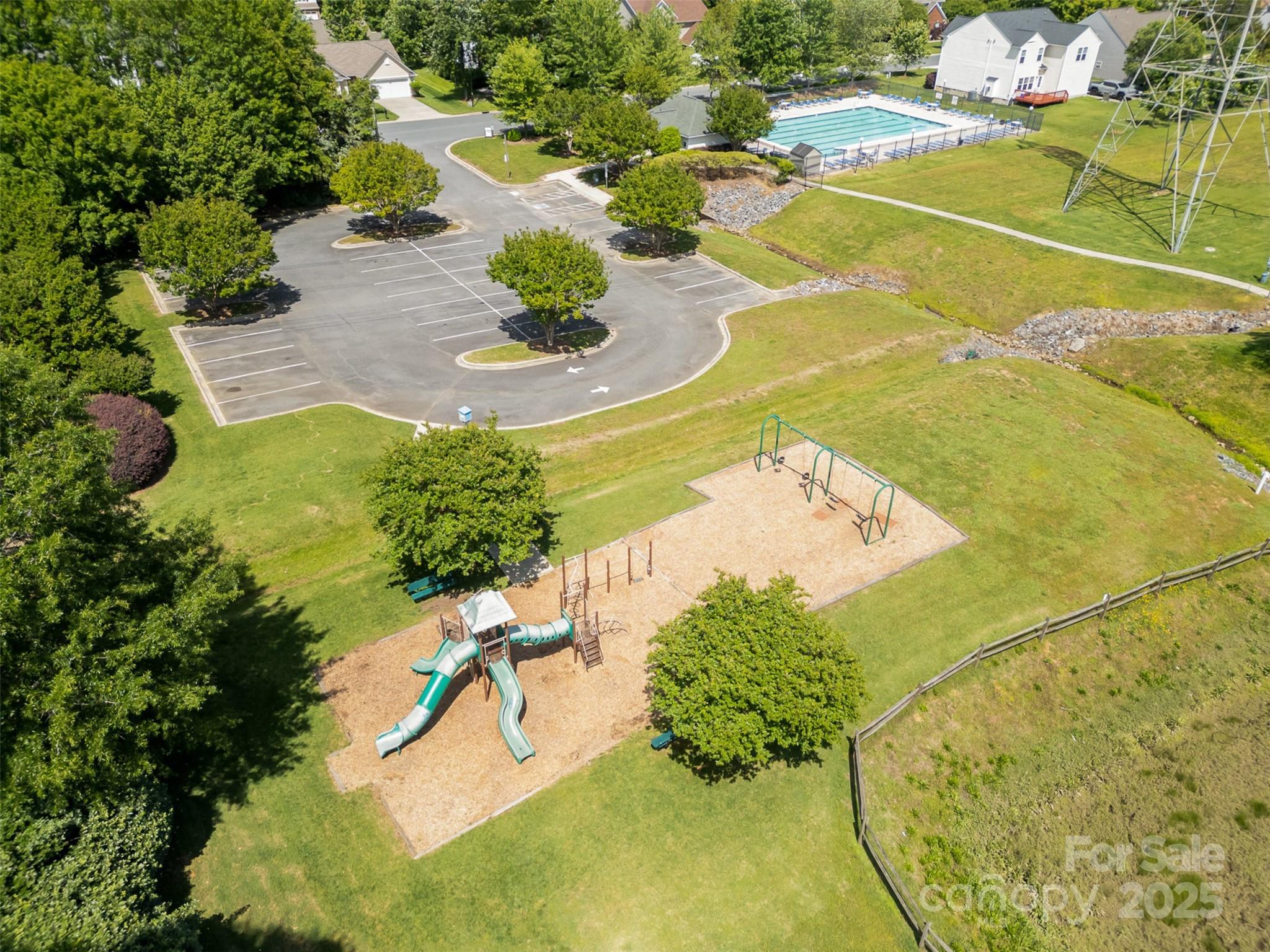 Autumn Cove At Lake Wylie - Residential