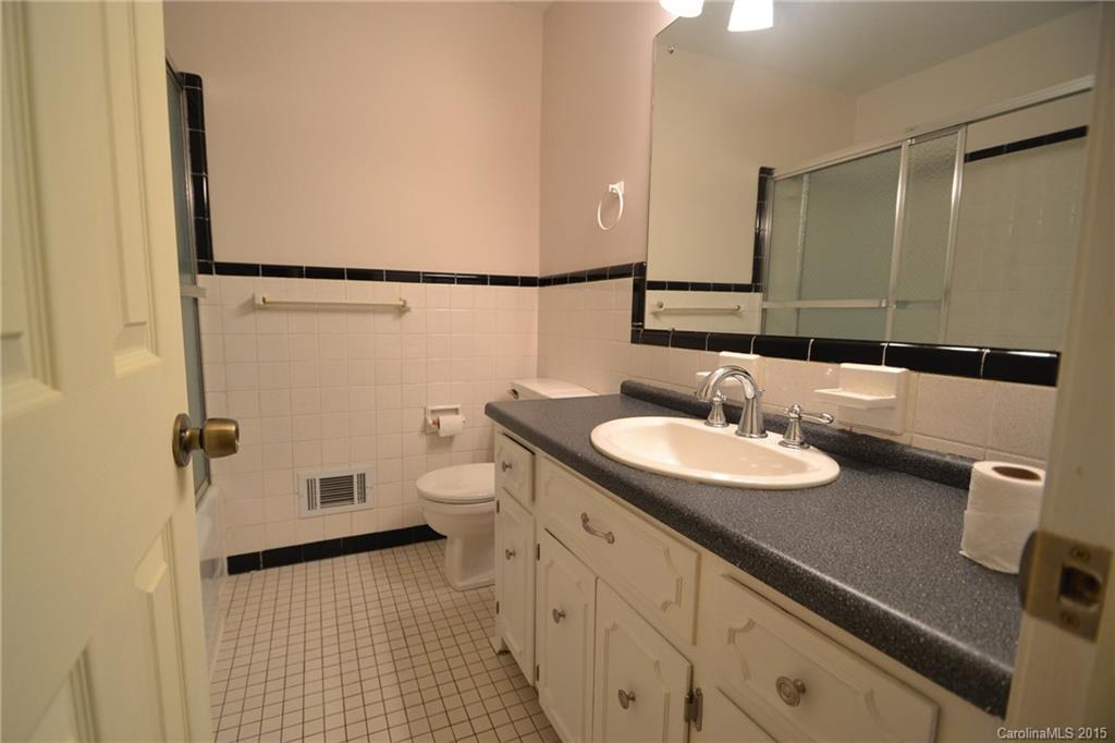 Montclaire - Residential Lease