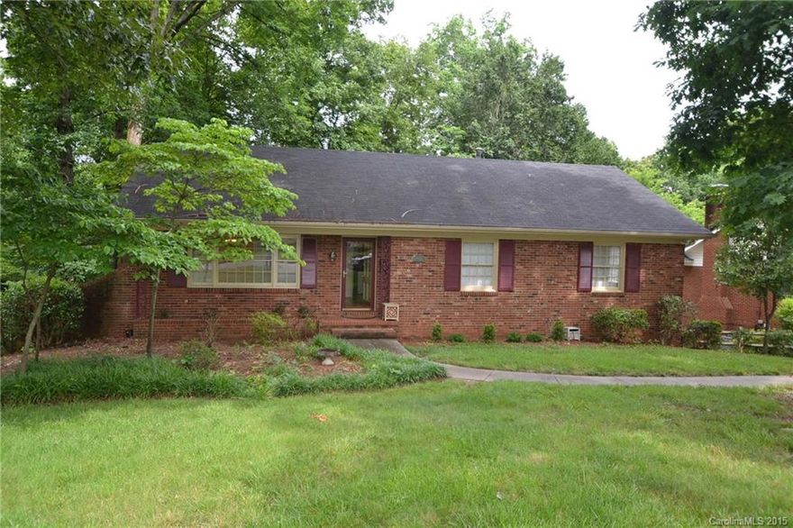 Application fee is $50 per applicant and may be paid online.  Pet Friendly w 3 pet maximum w $250 per pet non-refundable pet fee. Lease terms from 12 - 24 months. NO rentals less than 12 months.  Security deposits range from 1-2 month's rent depending on background check. Gross household income must be at least 3 times the rental amount.