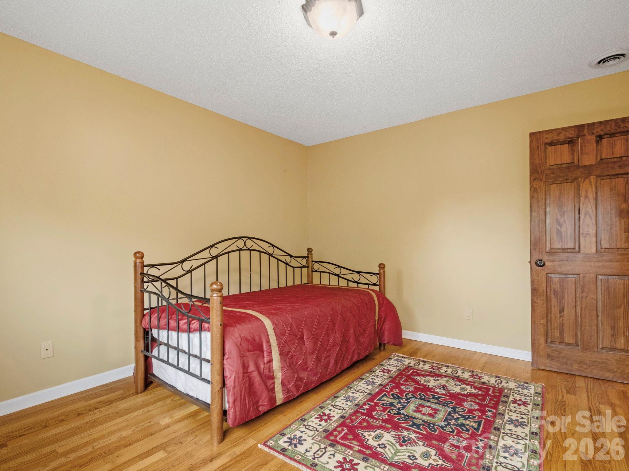 Seven Pines - Residential