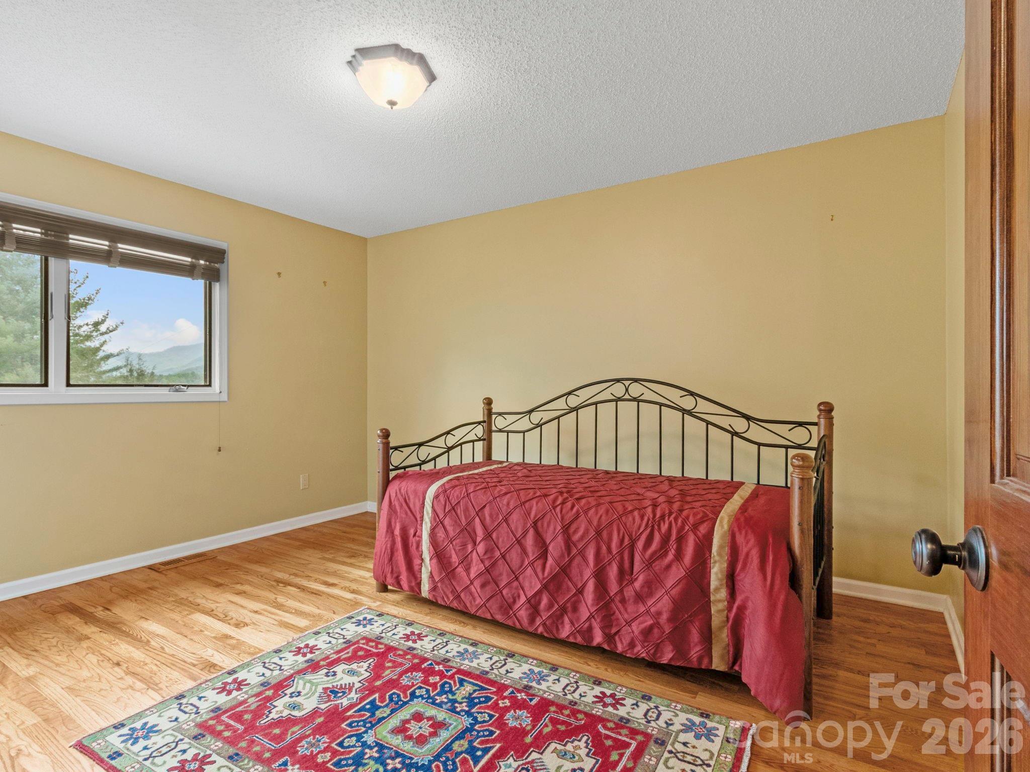 Seven Pines - Residential