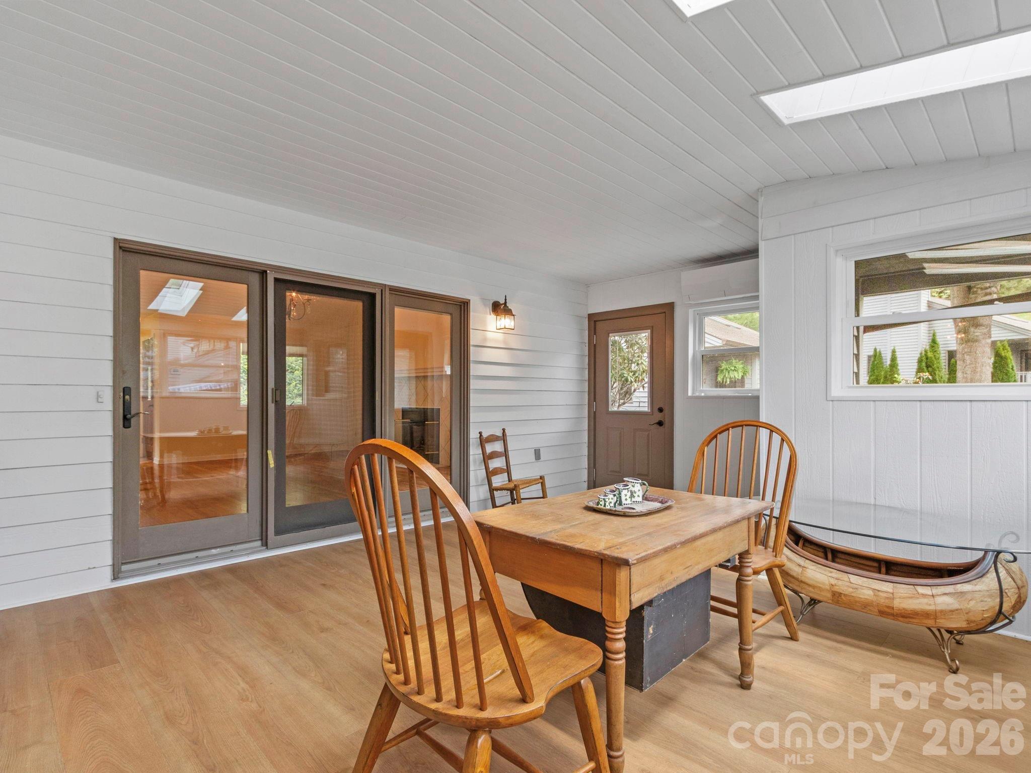 Seven Pines - Residential