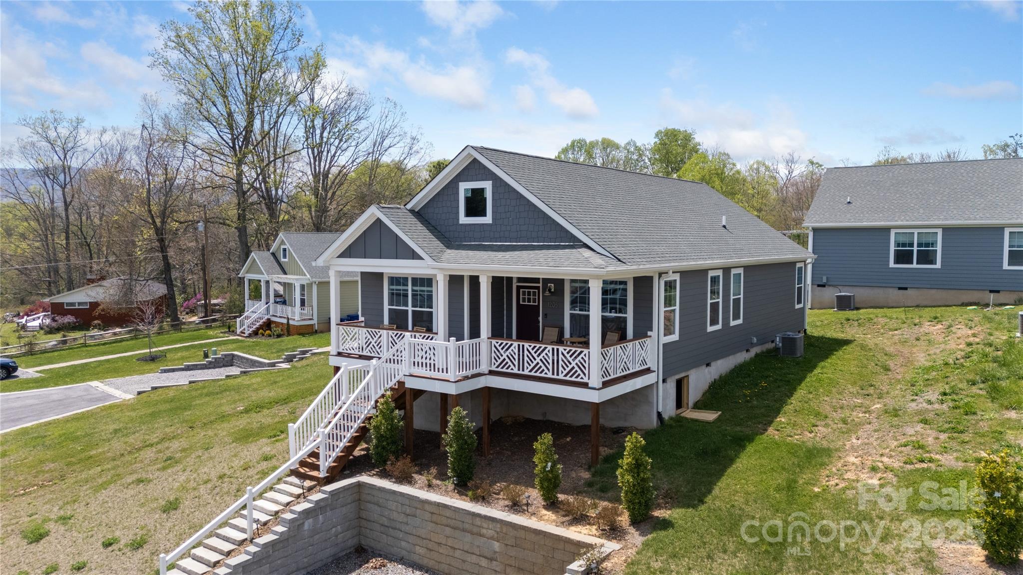 1205 Seven Sisters Lane