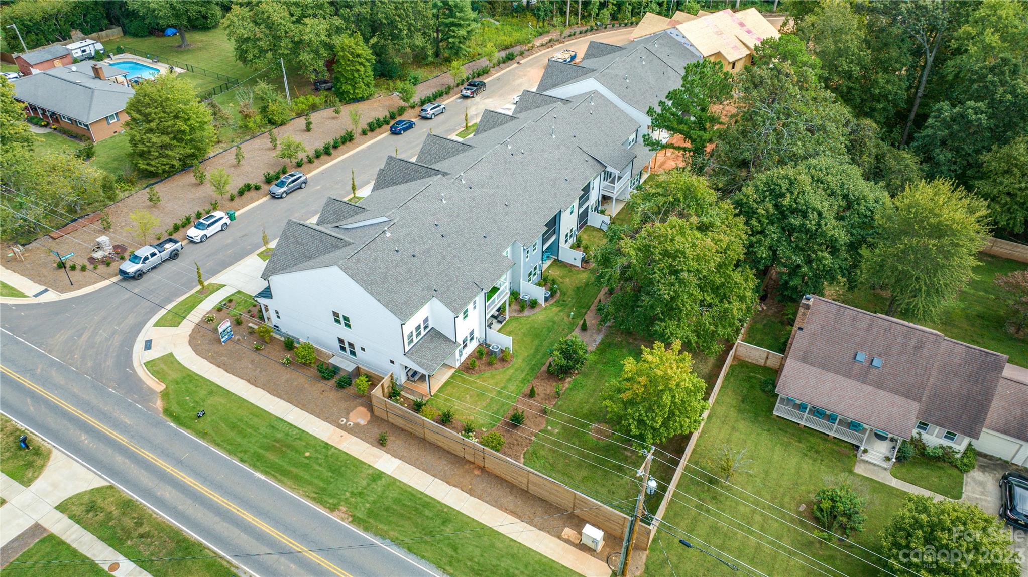 Washam Potts Townhomes - Residential