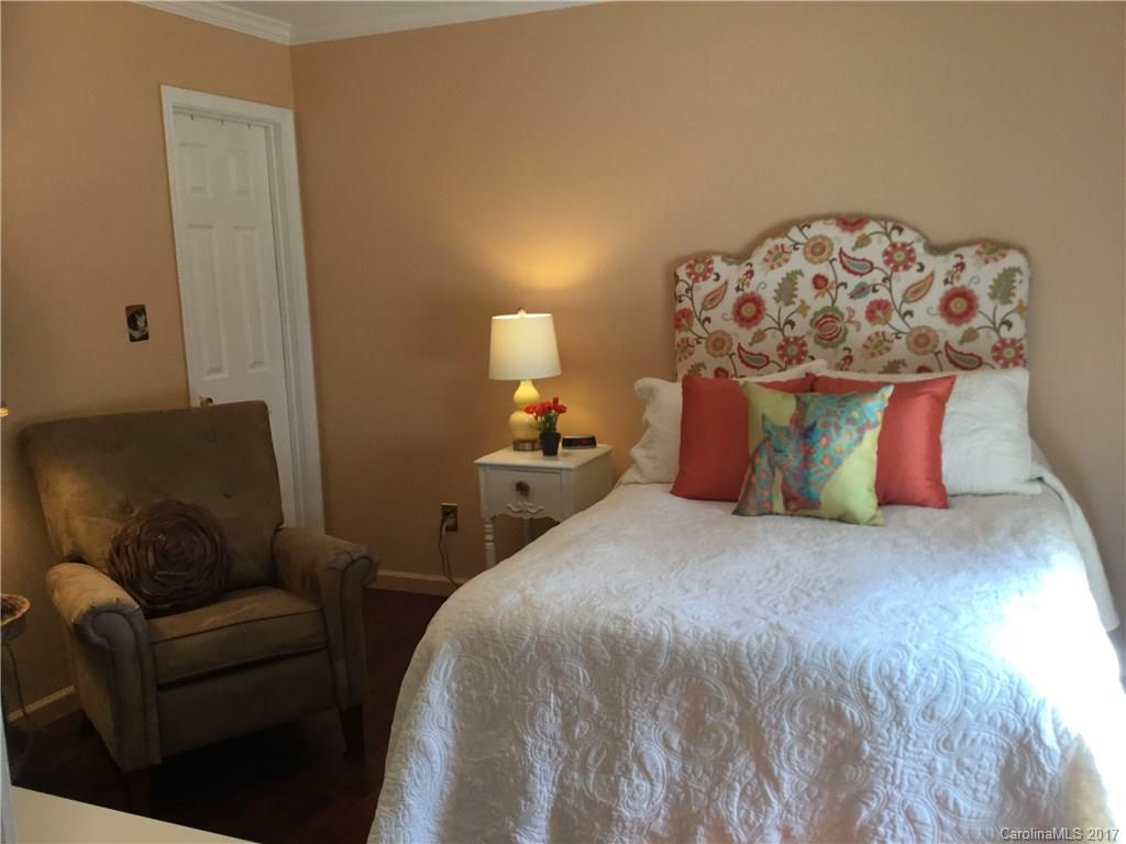 Kingstree - Residential