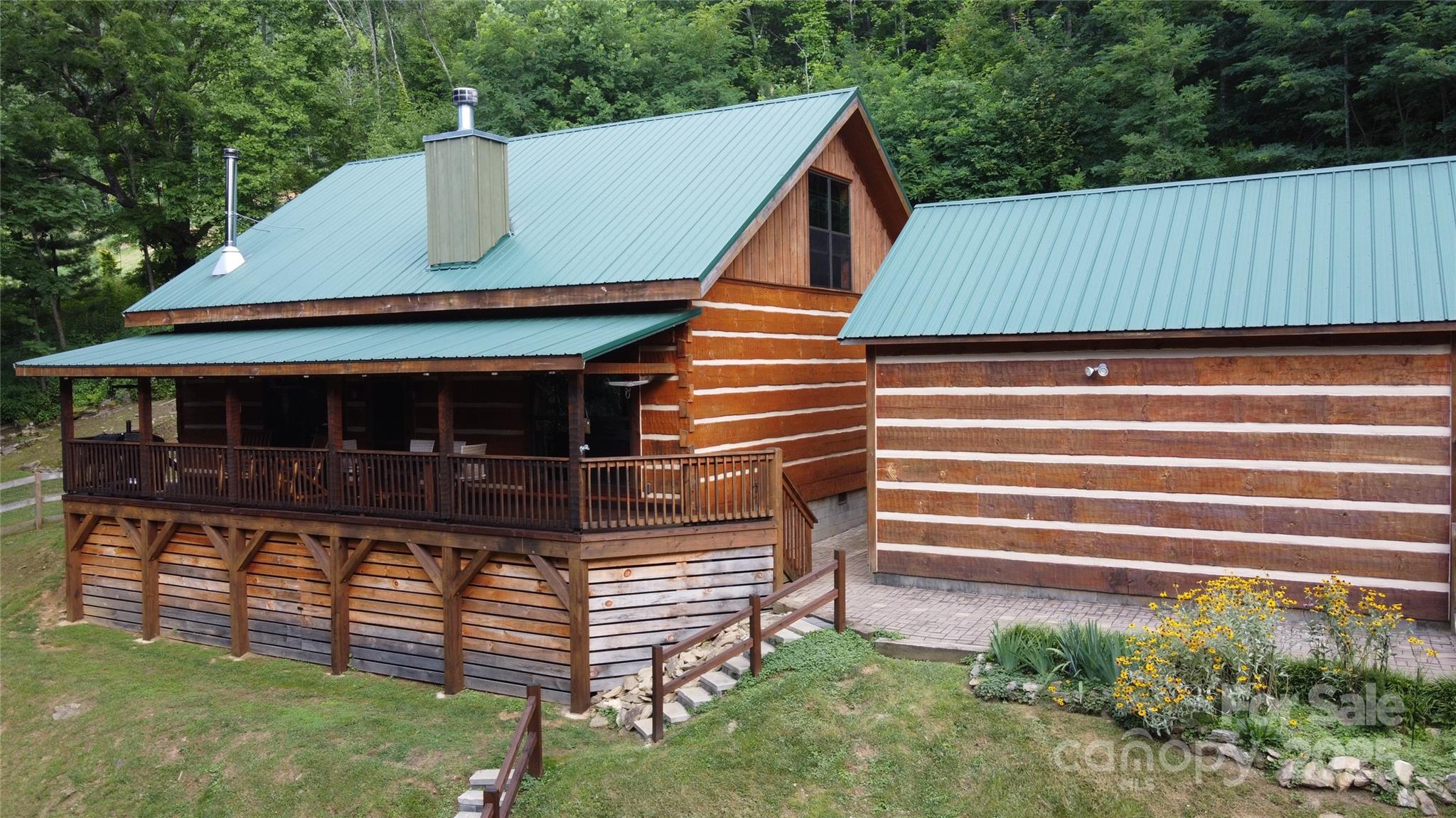 120 Spotted Fawn Lane
