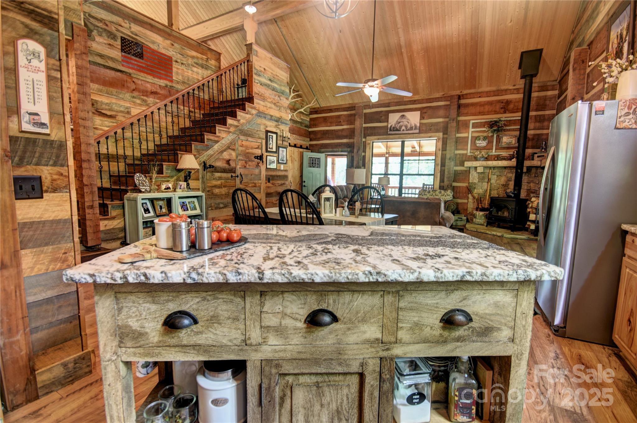 120 Spotted Fawn Lane