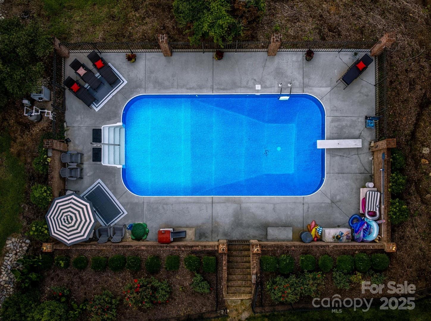 2441 Thornfield Drive