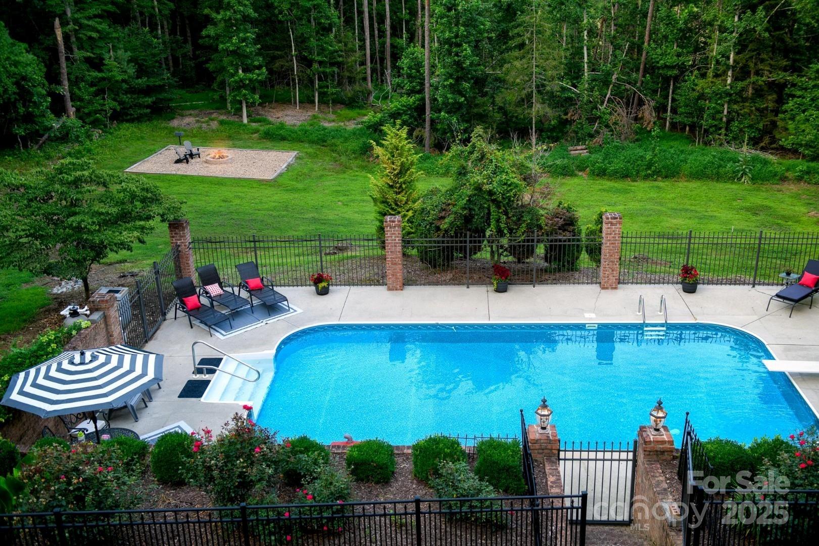 2441 Thornfield Drive