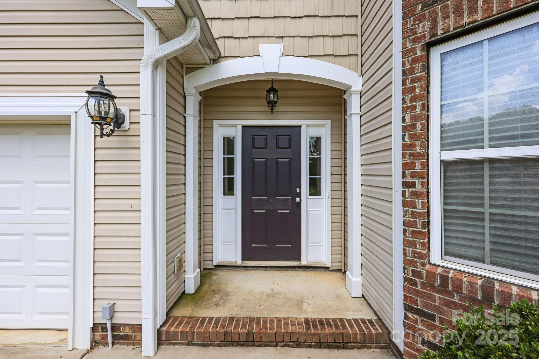 555 Settlers Grove Lane