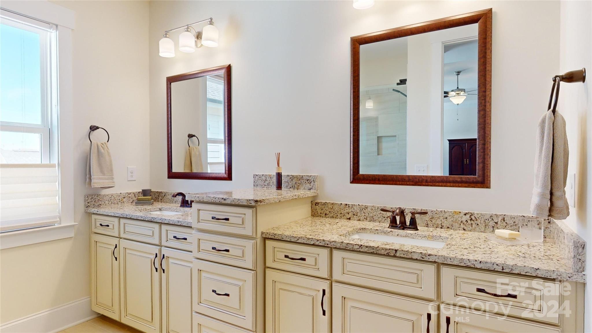 Riverwalk - Residential