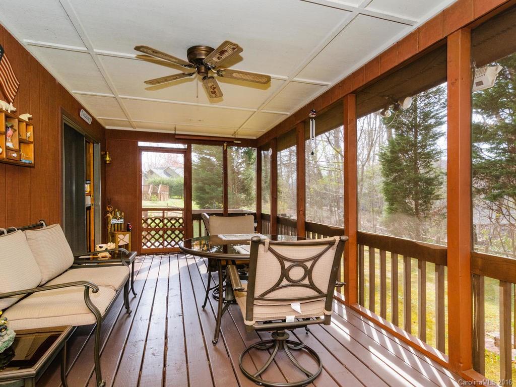 Oak Woods - Residential