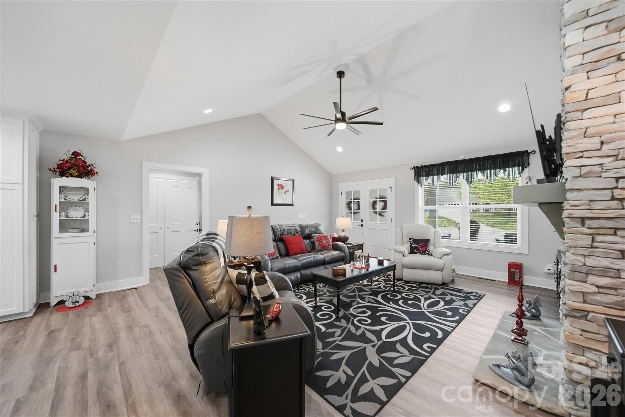 Wittenburg Springs - Residential