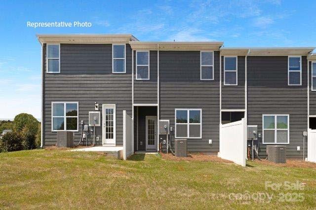 742 Wagon Cross Court