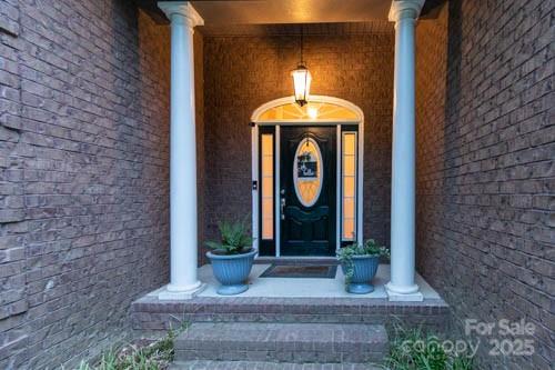 207 Streamside Place