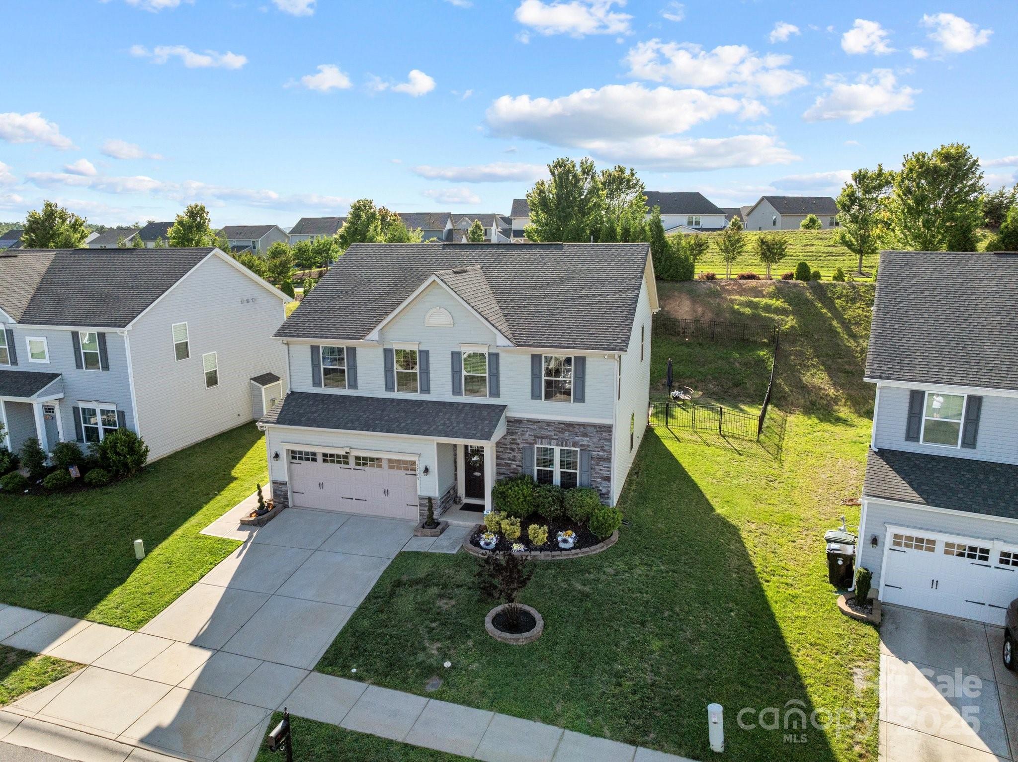 1725 Mill Creek Lane SW