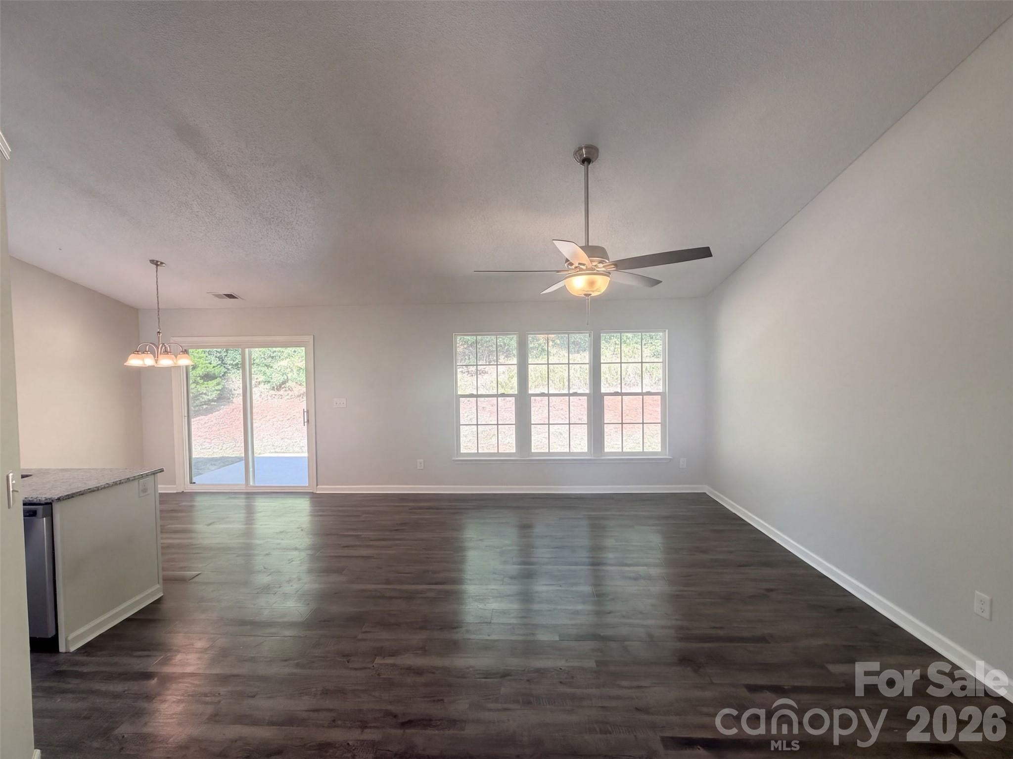 2094 Chapel Creek Road SW