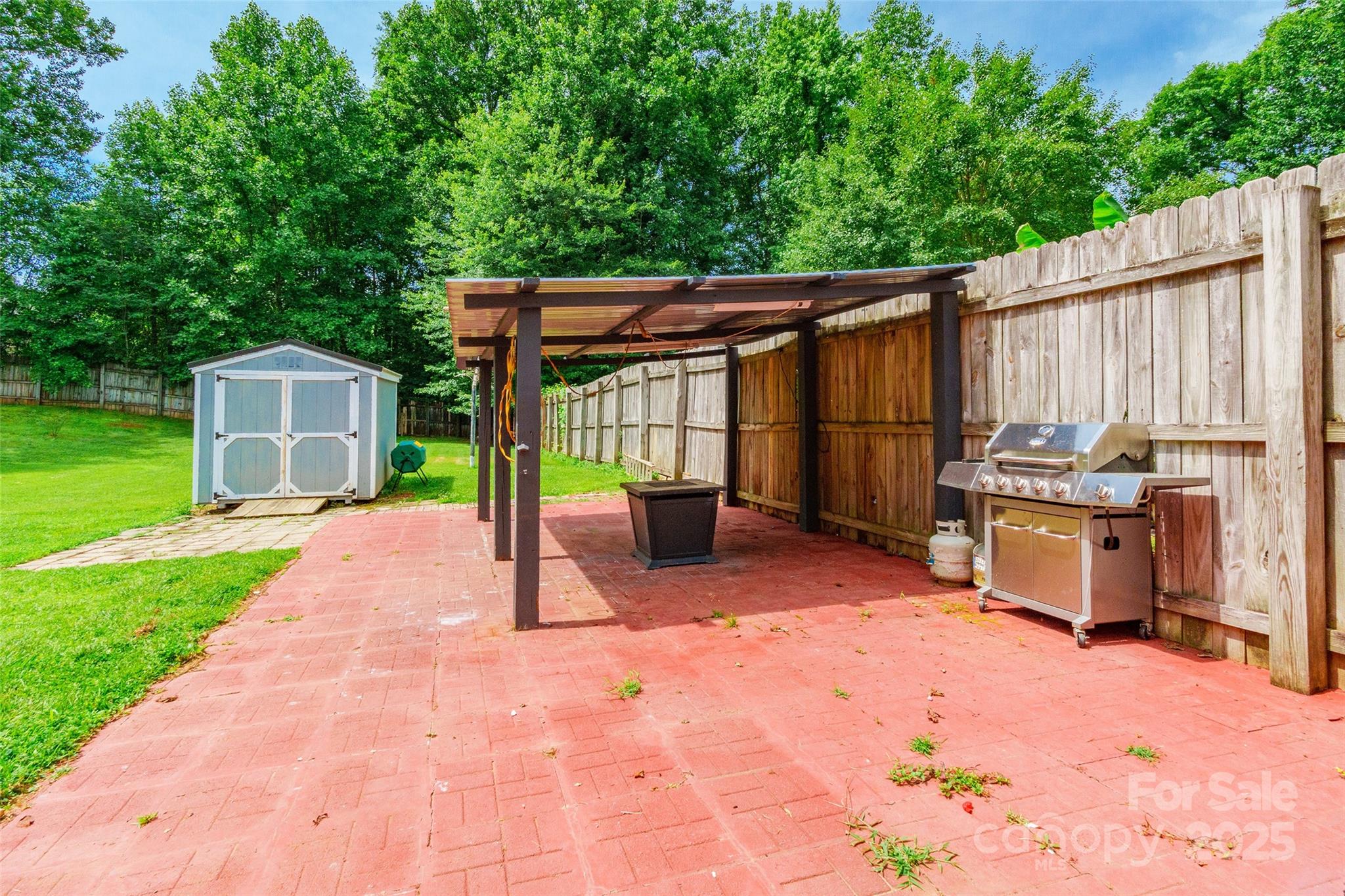 Town And Country - Residential