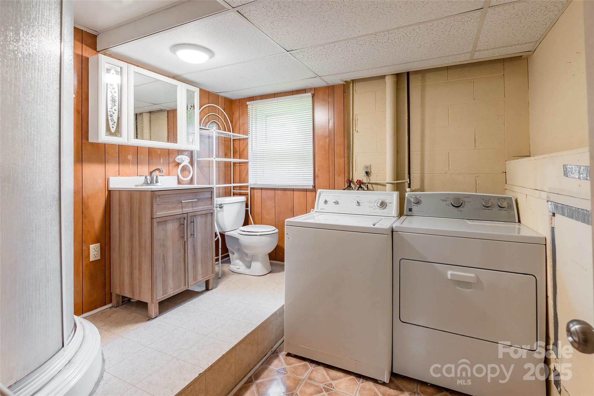 Town And Country - Residential