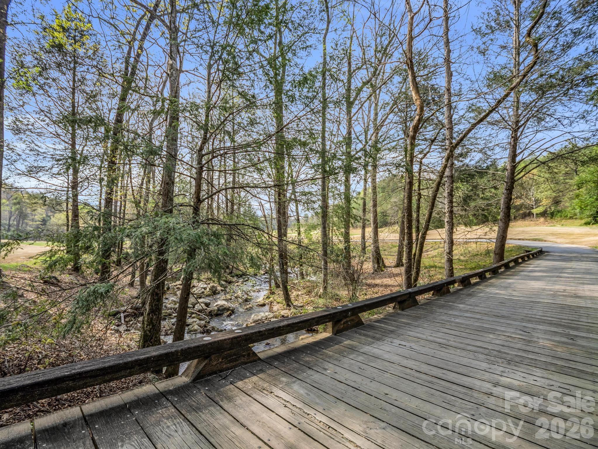 Brights Creek - Land