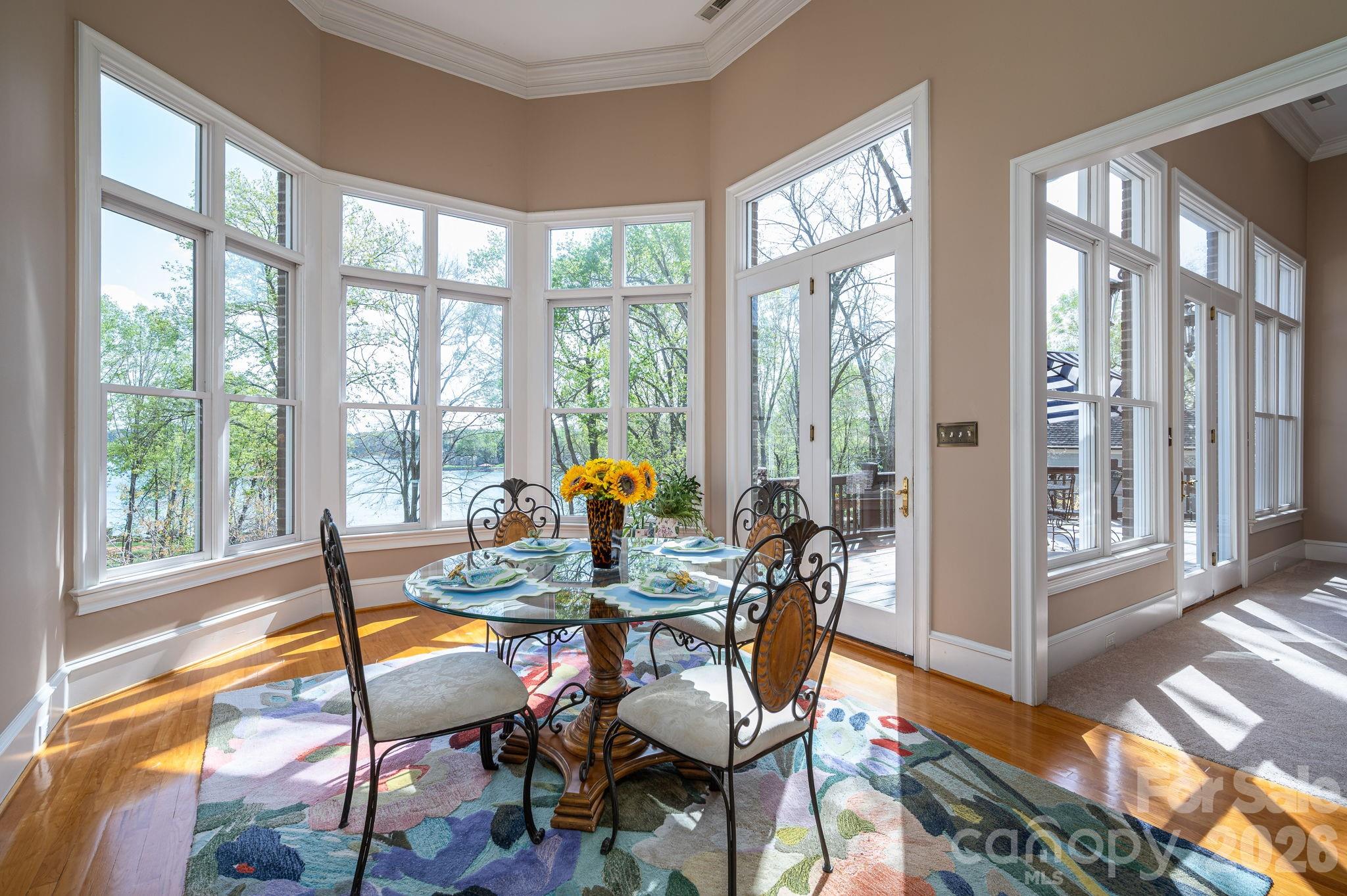 Pinnacle Shores - Residential