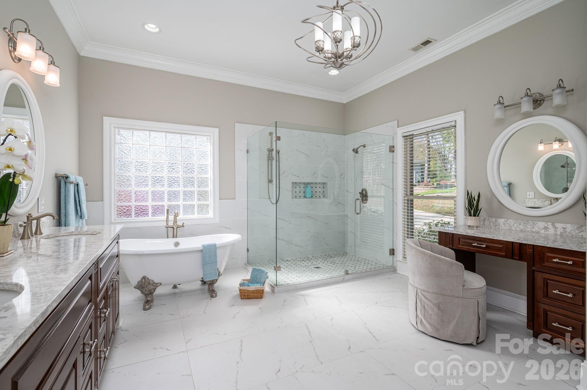 Pinnacle Shores - Residential