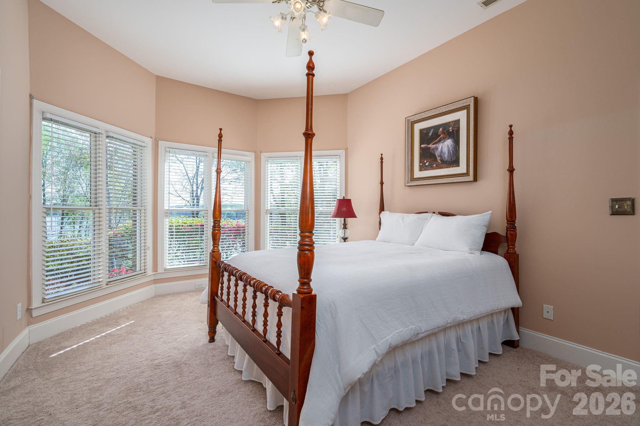 Pinnacle Shores - Residential