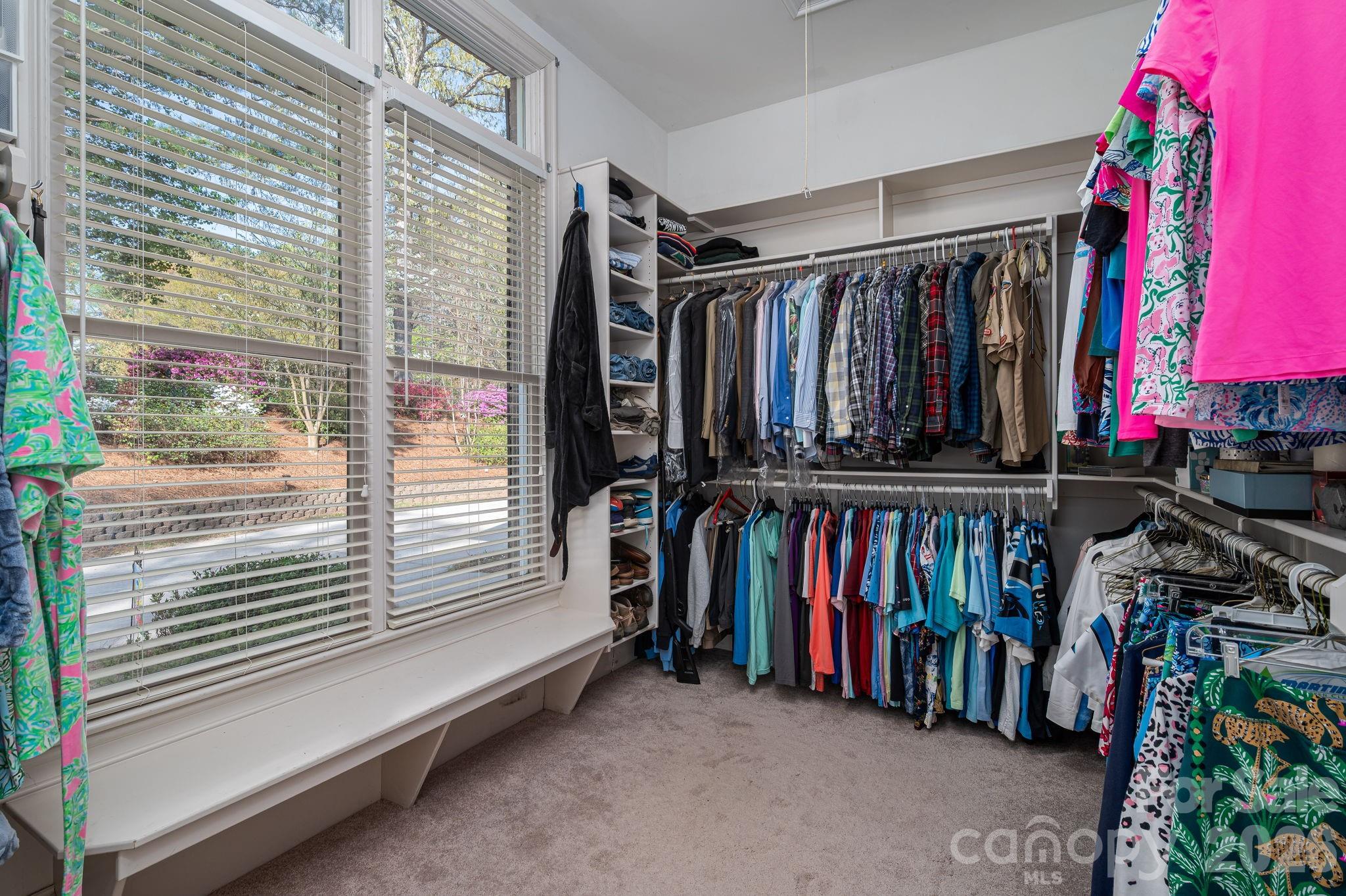 Pinnacle Shores - Residential