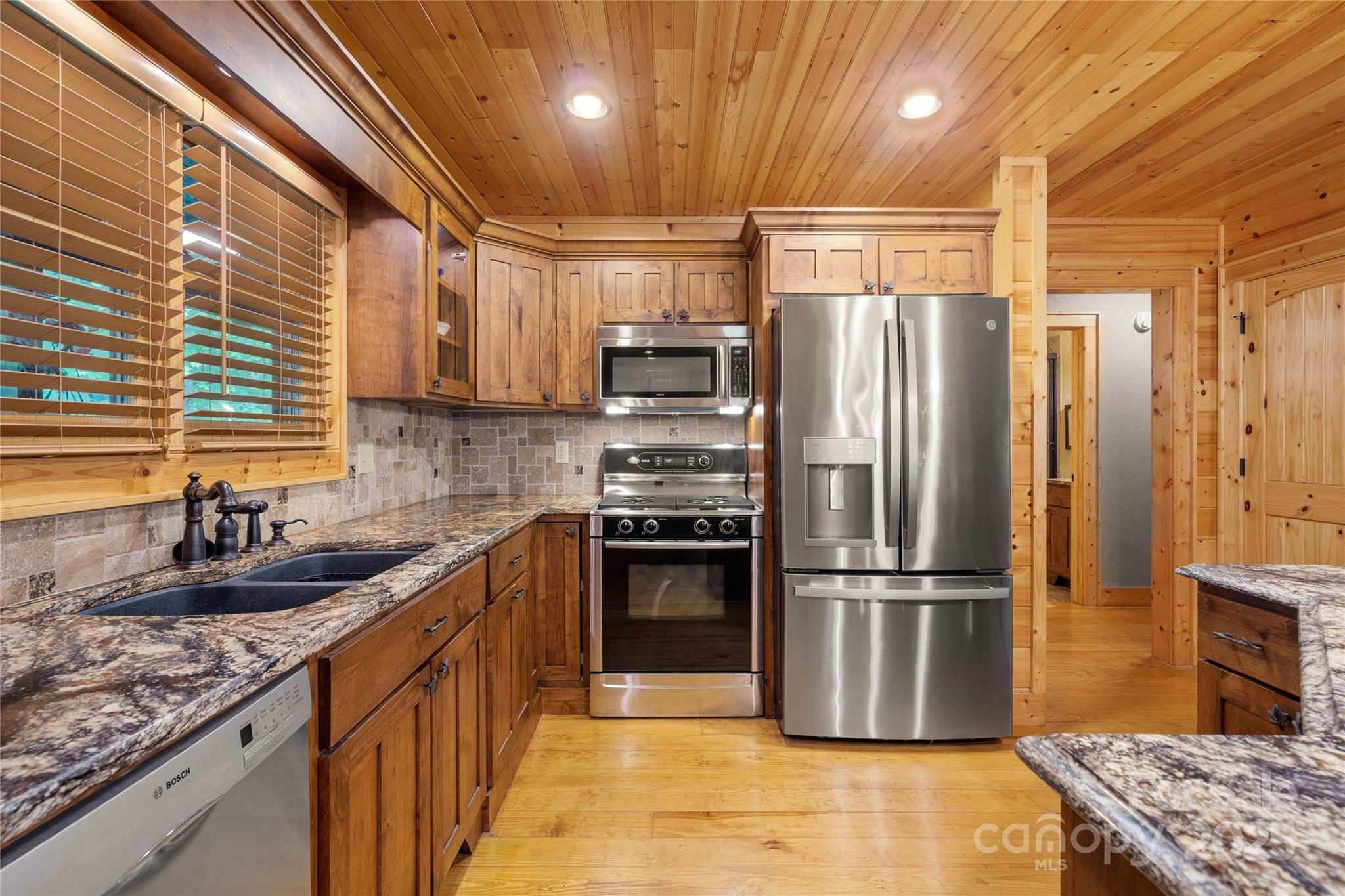 Scarlet Oaks - Residential