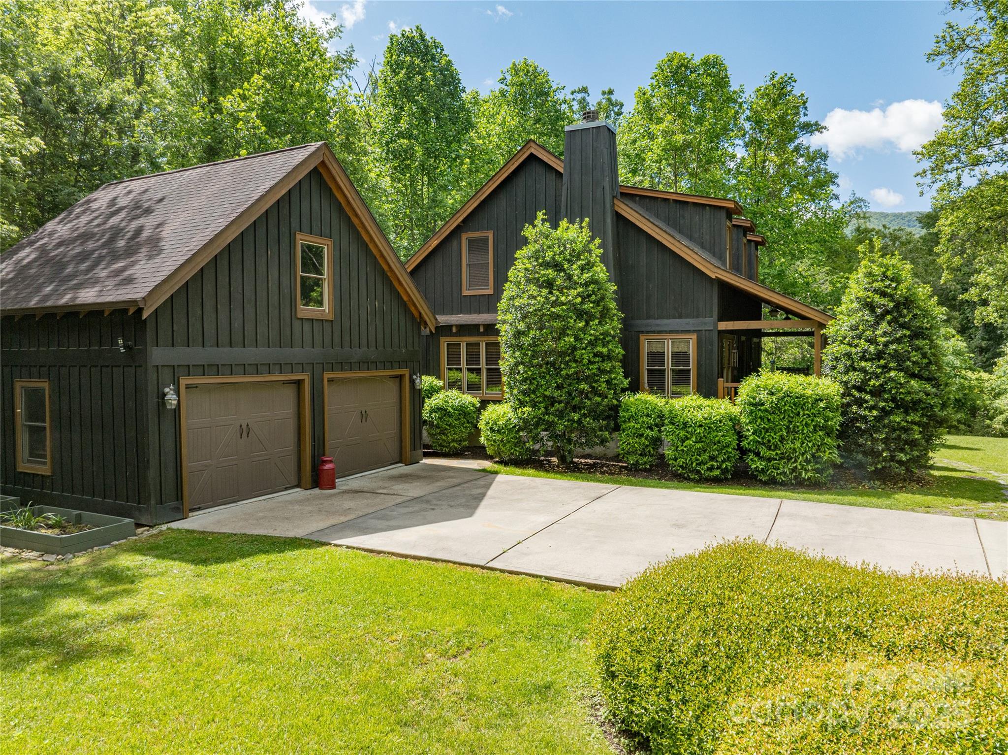 Scarlet Oaks - Residential