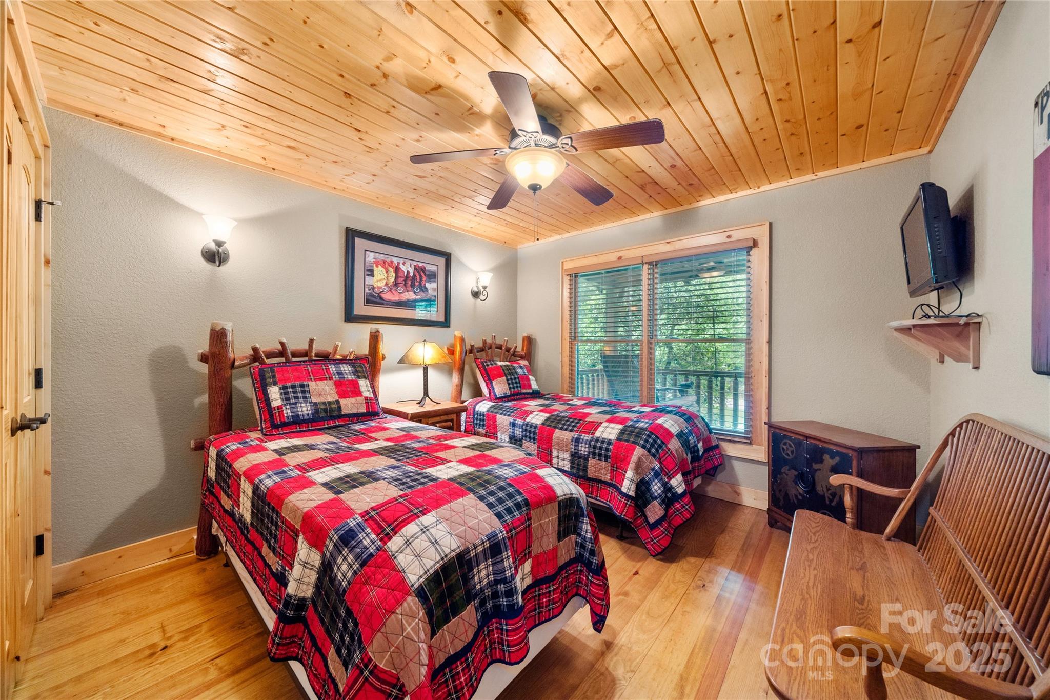 Scarlet Oaks - Residential