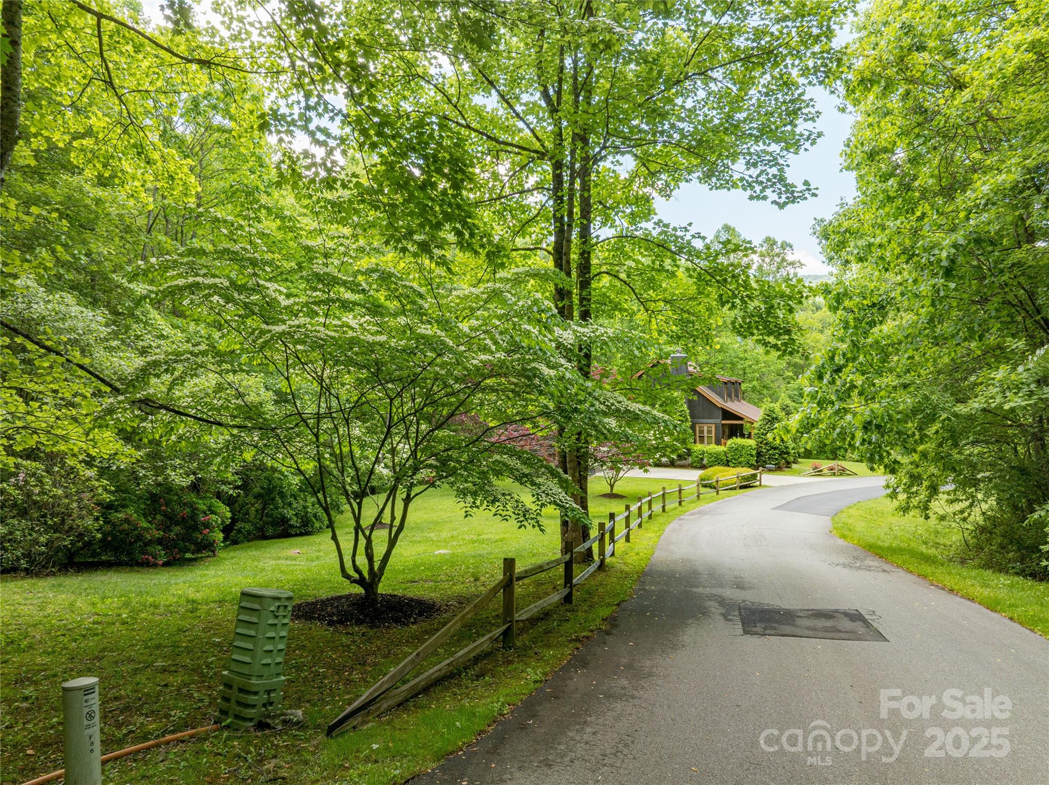 Scarlet Oaks - Residential
