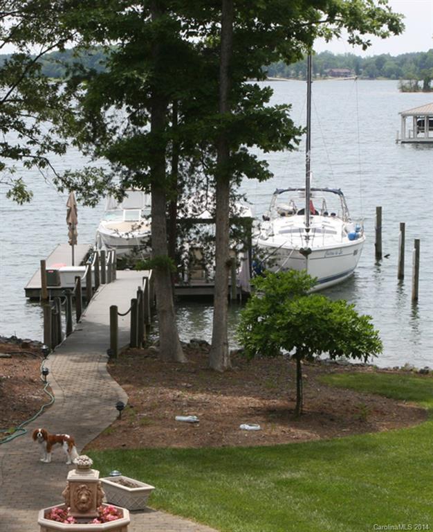 The Harbour at the Pointe - Residential