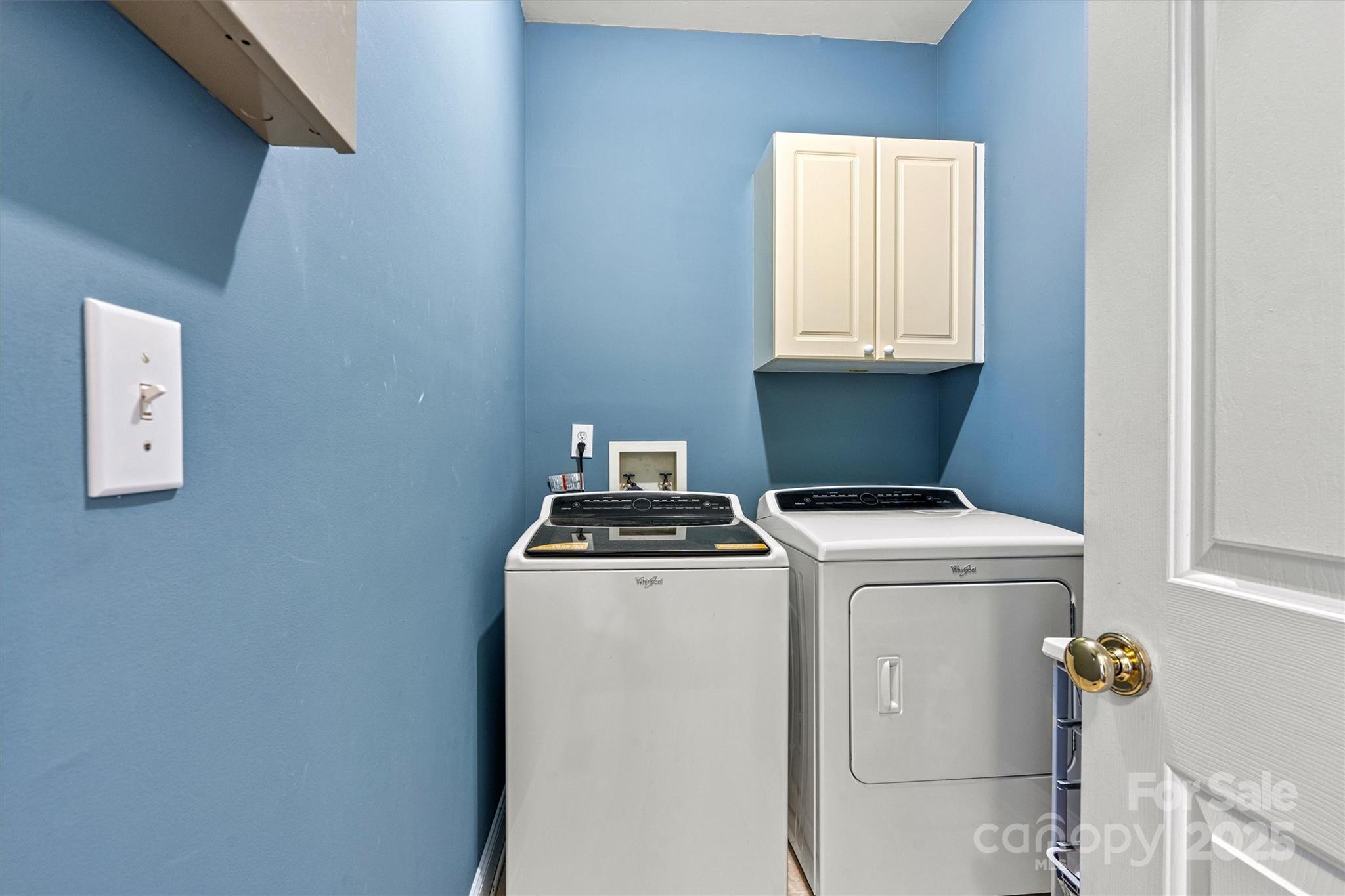 Mckenzie Place - Residential