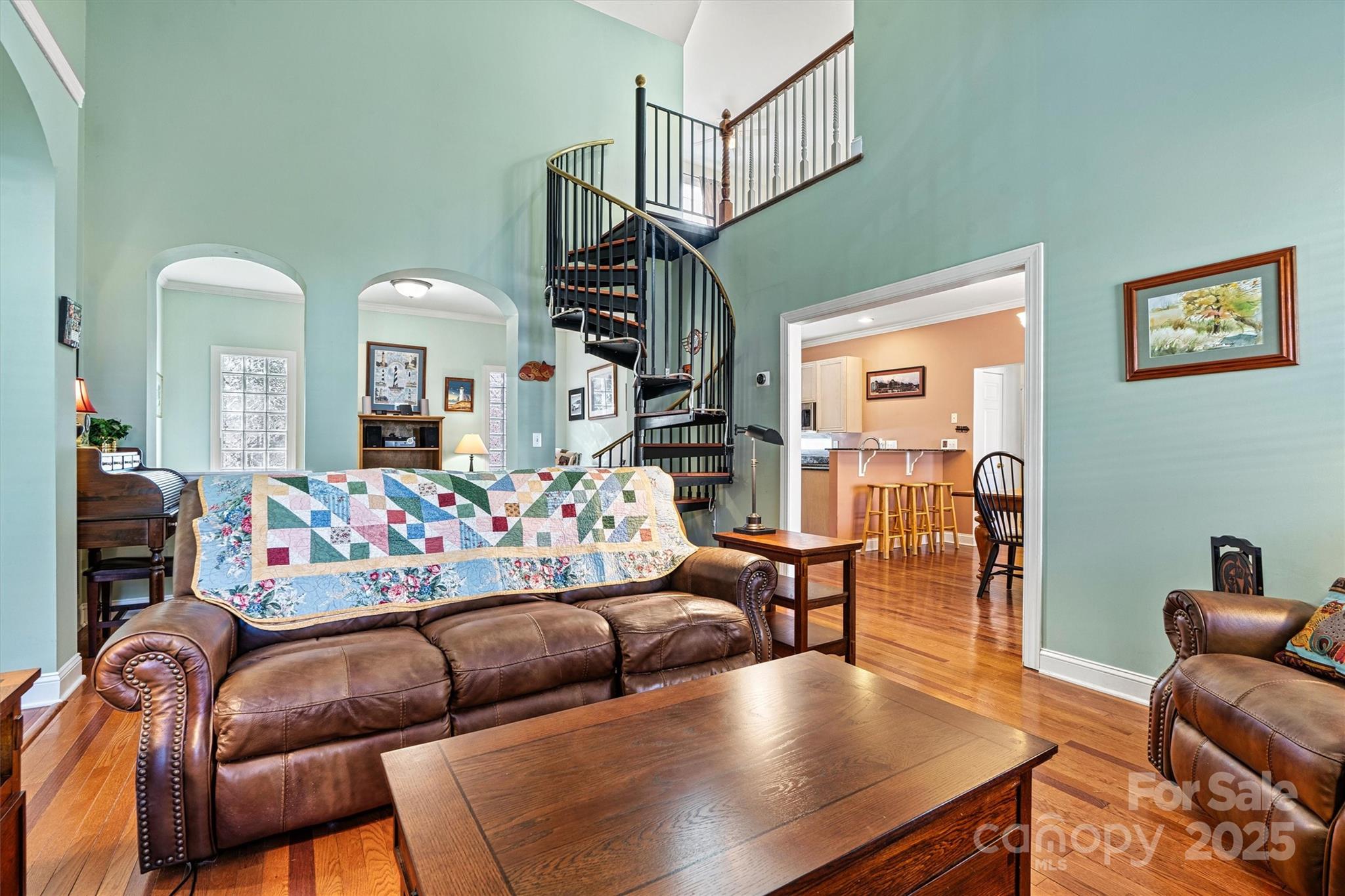 Mckenzie Place - Residential