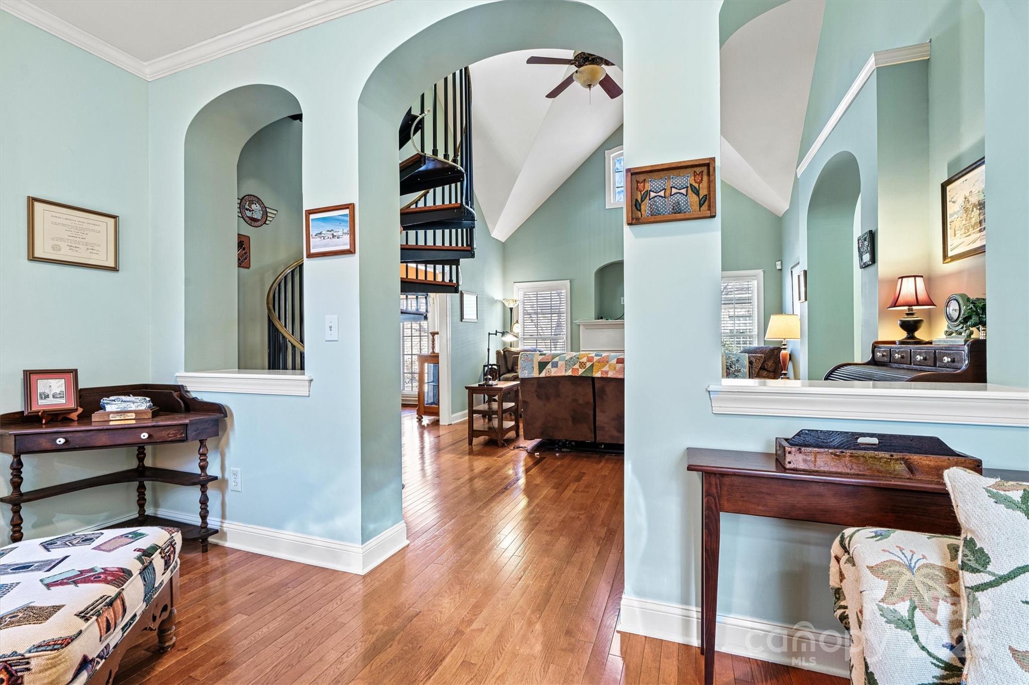 Mckenzie Place - Residential