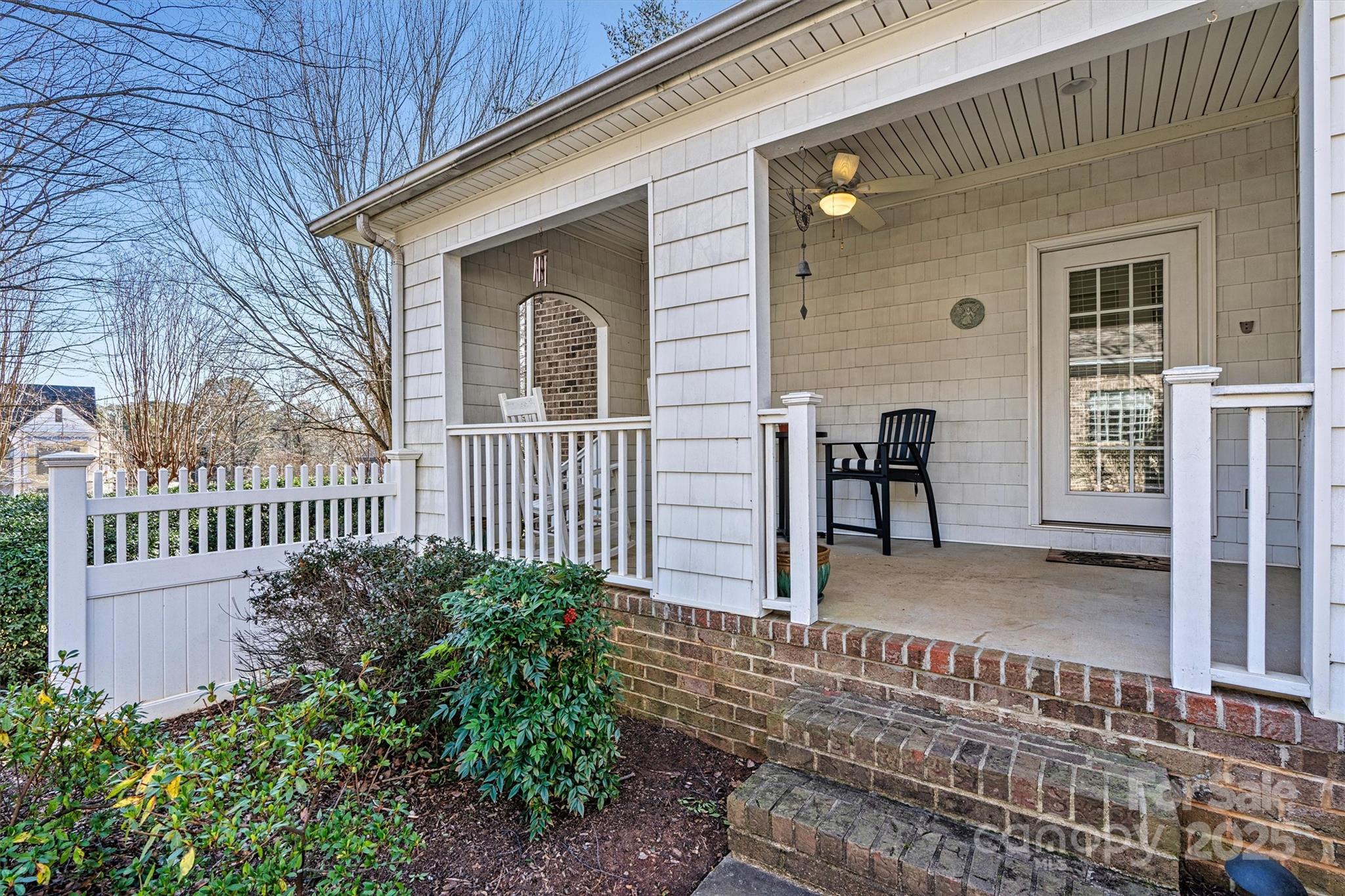 Mckenzie Place - Residential