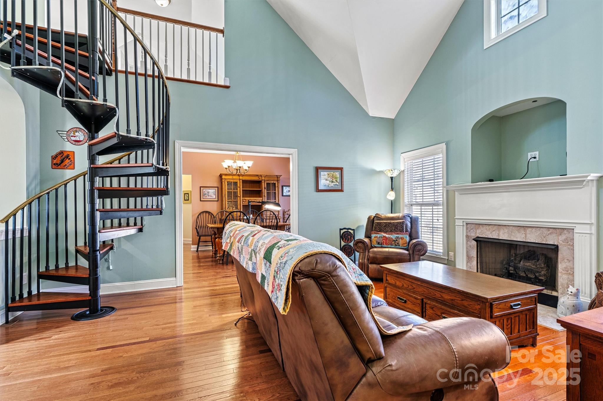 Mckenzie Place - Residential