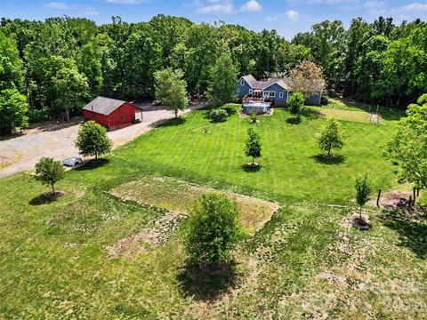 9116 Highland Creek Parkway Charlotte NC 28269