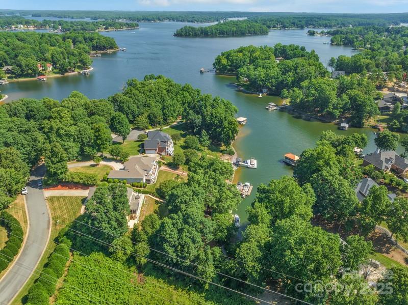 122 Long Cove Lane