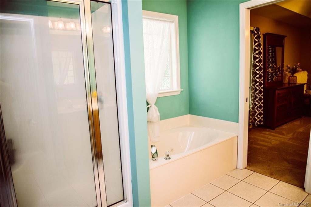 Hawkins Ridge - Residential