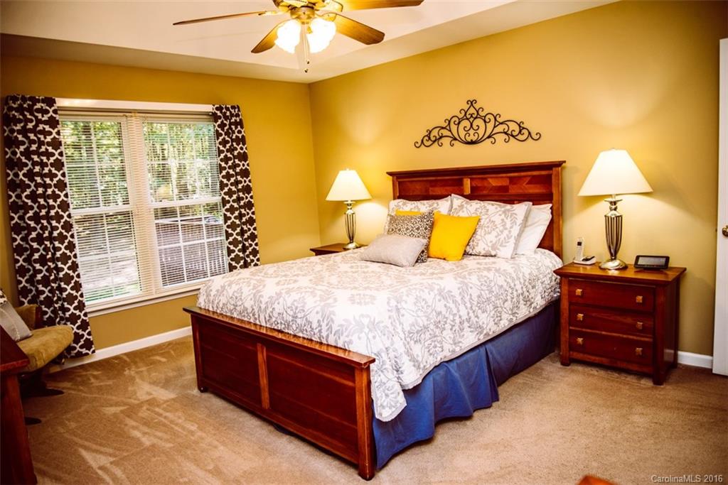 Hawkins Ridge - Residential