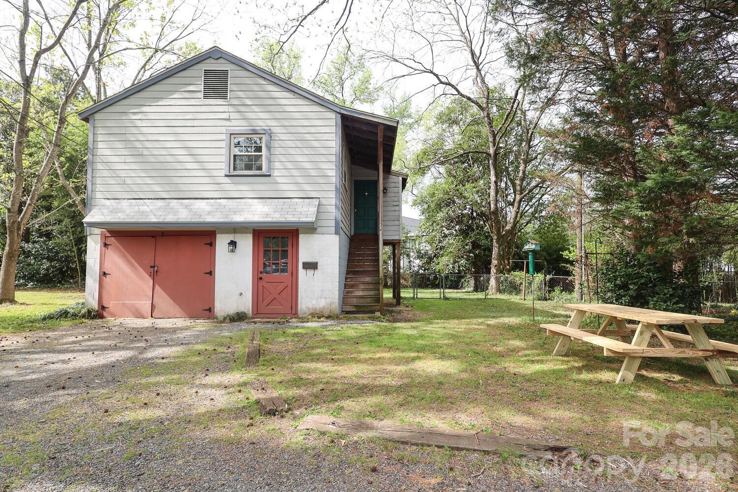 The Arts District - Residential