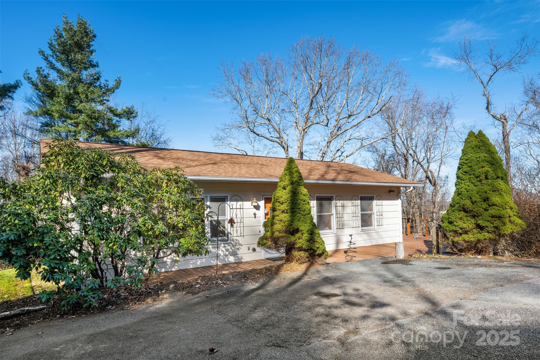 306 Parkway Village Drive