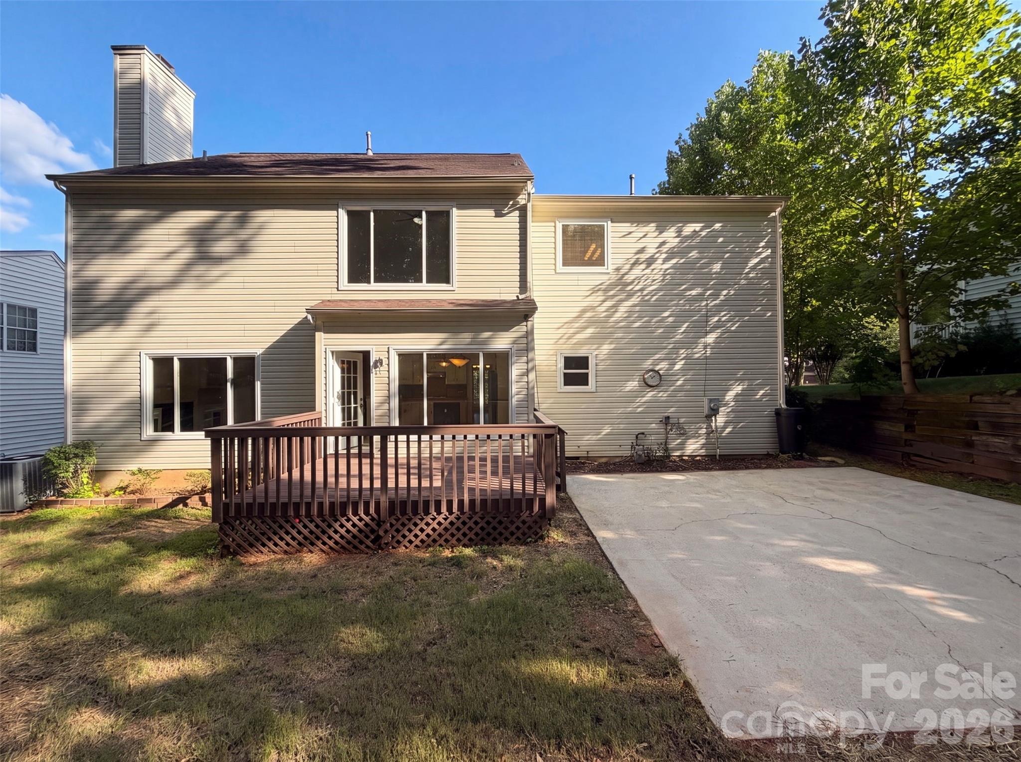 110 Lyman Oak Court
