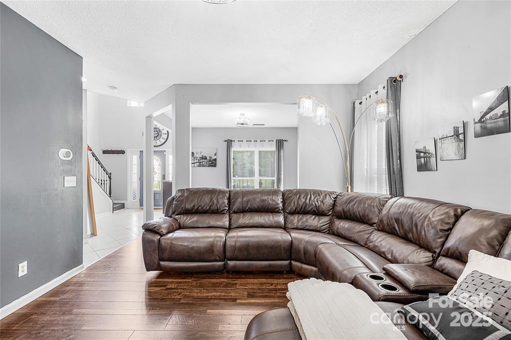 9910 Sandman Lane