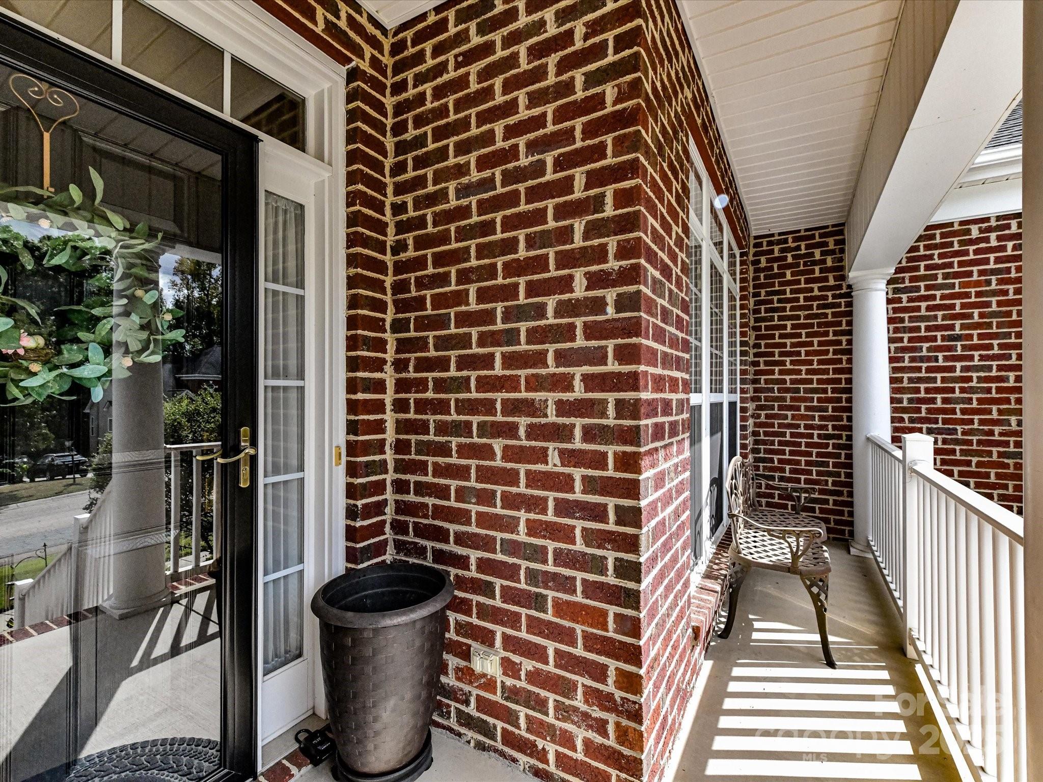 11563 Crossroads Place